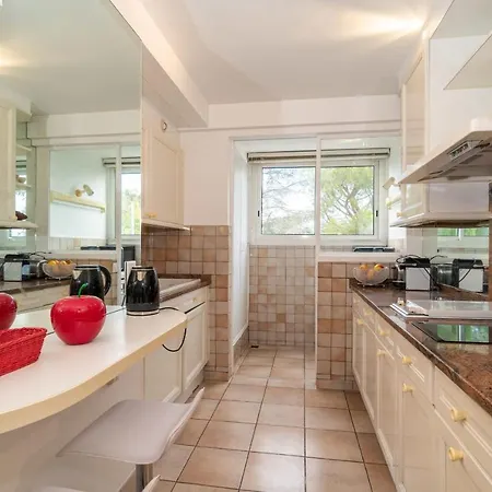 度假居 Splendid 1 Bedroom In Swimming Pool Tennis Stunning Sea View By Olam